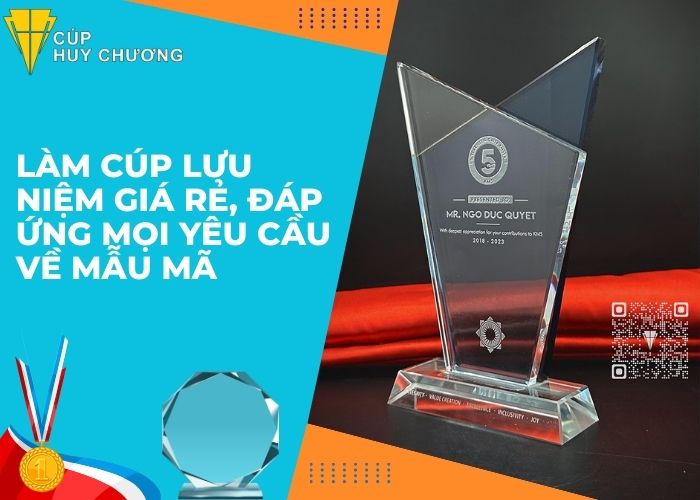 Làm cúp lưu niệm giá rẻ