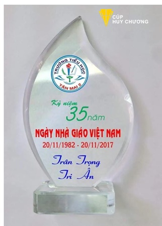 Xưởng Sản Xuất Kỷ Niệm Chương Uy Tín Tại Sài Gòn