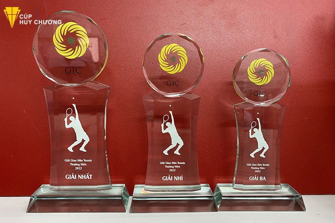 cúp pha lê cho thể thao (2)