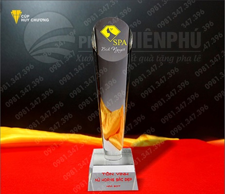 Cúp pha lê hình trụ tròn
